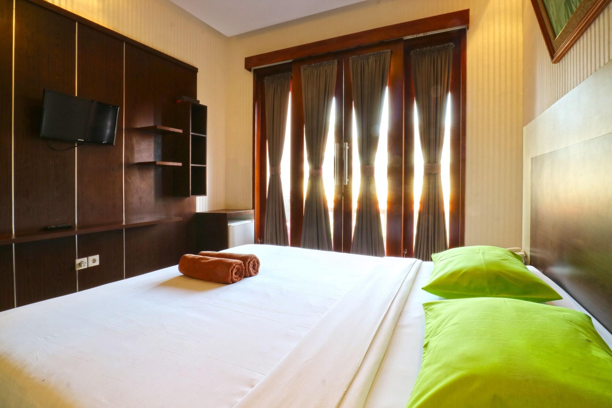 D'Astri Guesthouse Sanur Redpartner 丹帕沙 外观 照片