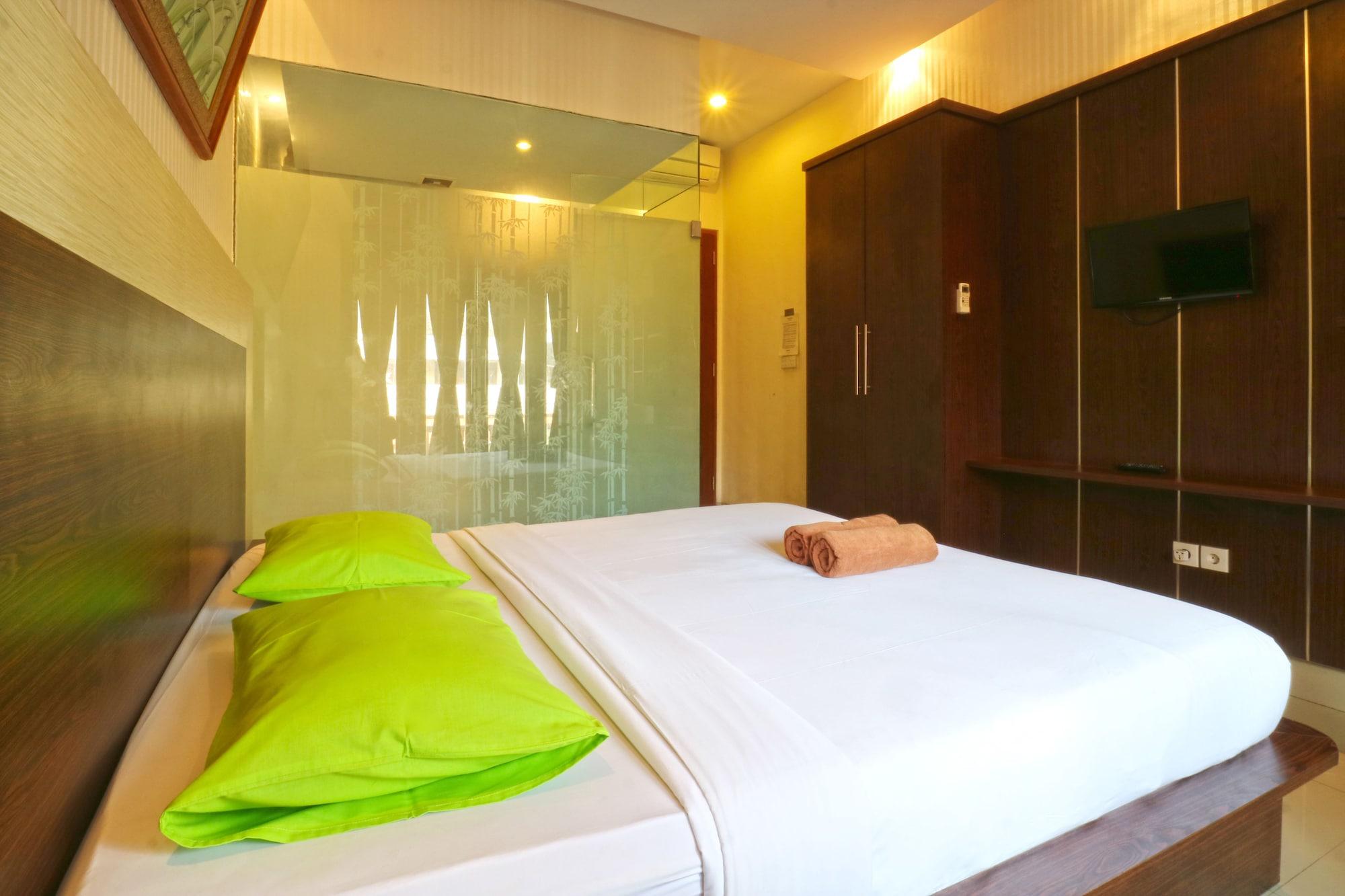 D'Astri Guesthouse Sanur Redpartner 丹帕沙 外观 照片