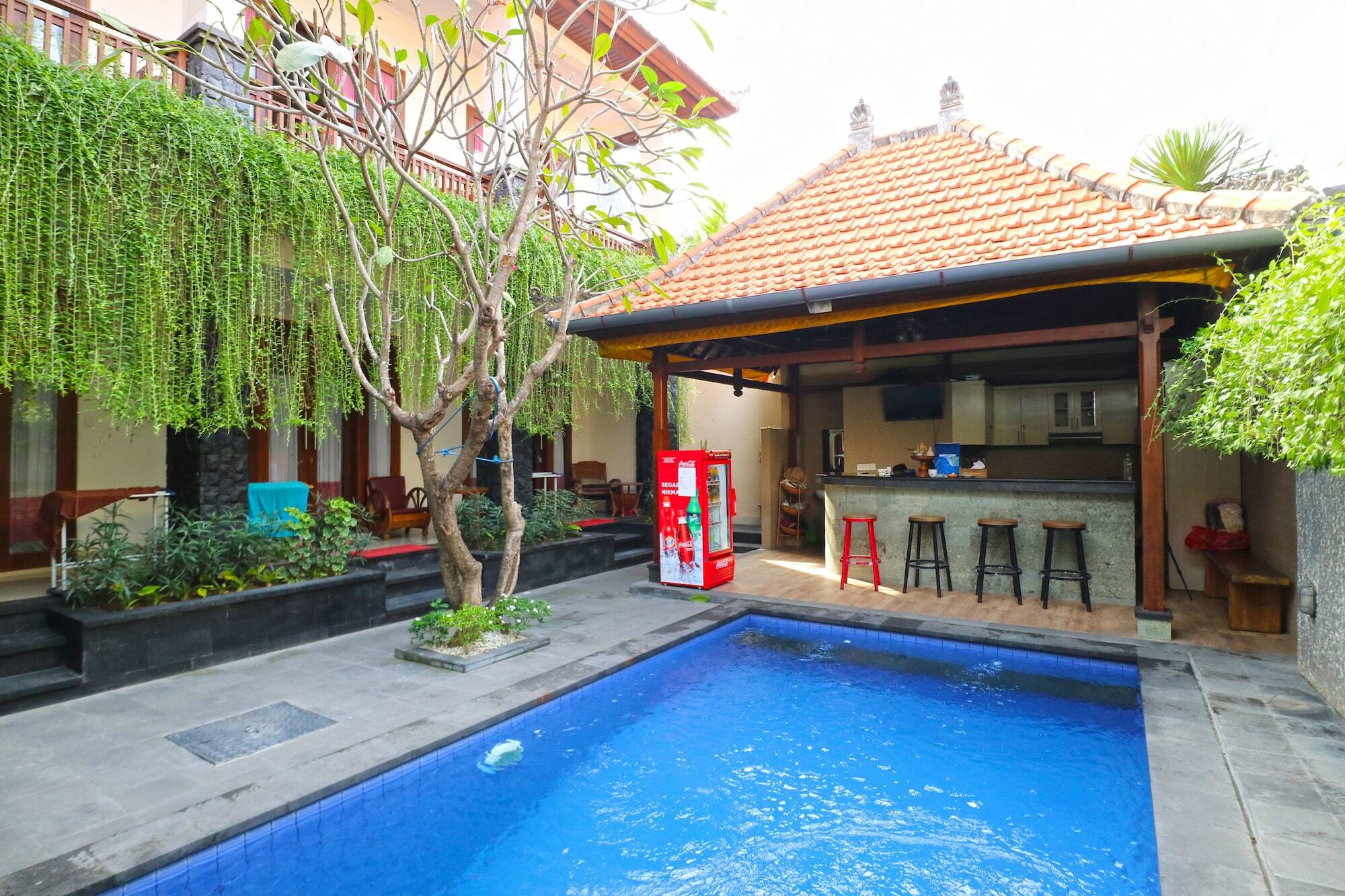 D'Astri Guesthouse Sanur Redpartner 丹帕沙 外观 照片
